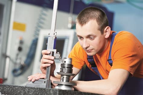 list cnc machine courses